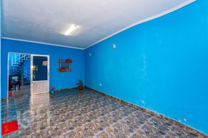 Image 8 - 564316