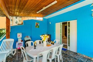 Image 30 - 564316