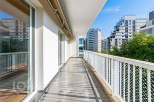 Image 1 - 564469