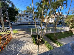Image 20 - 564575