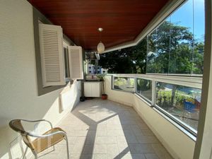 Image 9 - 564575