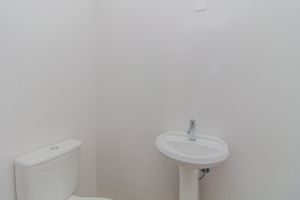 Image 39 - 565056
