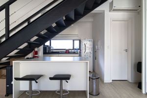 Image 9 - 565309