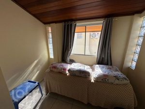 Image 13 - 565361