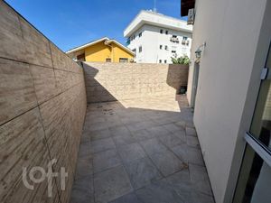 Image 22 - 565361
