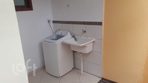 Image 39 - 565387