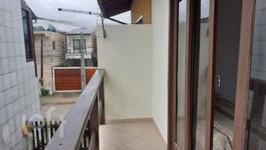 Image 35 - 565387