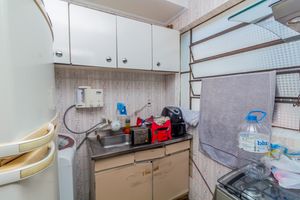 Image 9 - 565542