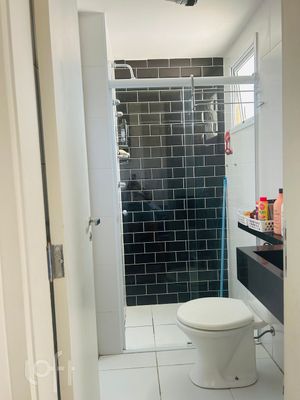 Image 19 - 565644