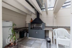 Image 18 - 565806