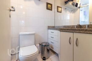 Image 9 - 565806
