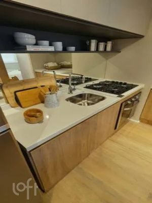Image 8 - 566076