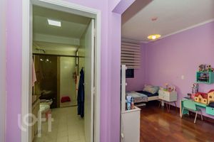 Image 15 - 567564