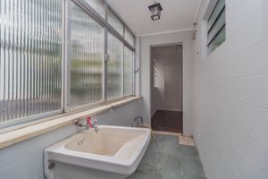 Image 21 - 567822