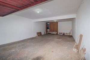 Image 25 - 567822