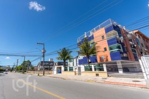 Image 21 - 568185