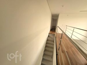 Image 14 - 568261