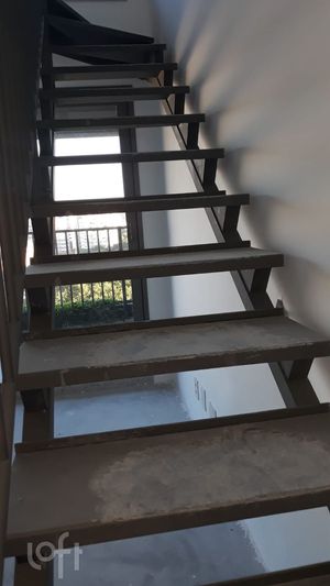 Image 10 - 568370