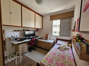 Image 7 - 568393