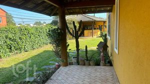 Image 3 - 568485