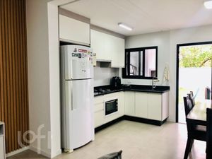 Image 4 - 568553