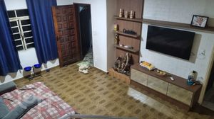 Image 17 - 568597