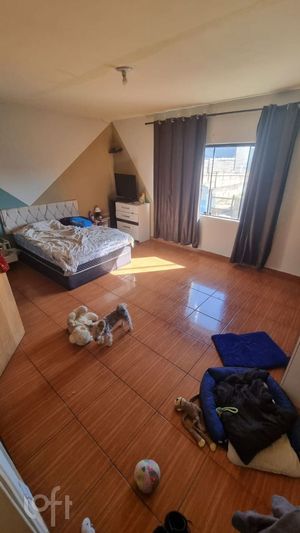 Image 4 - 568597