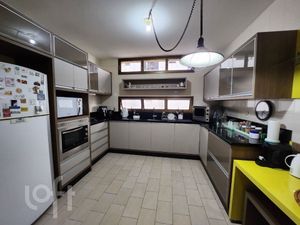 Image 5 - 568604