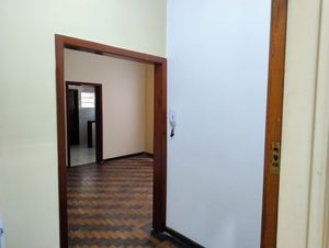 Image 2 - 571052