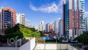 Image 9 - 571176