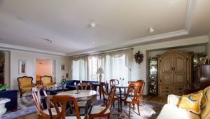 Image 3 - 571176