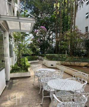 Image 19 - 571240