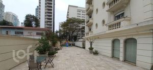 Image 30 - 571242