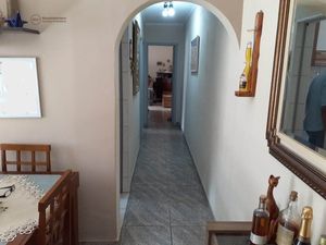 Image 4 - 571449