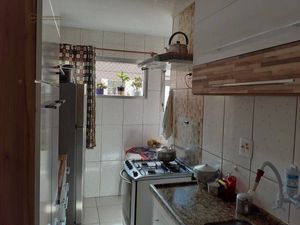 Image 10 - 571449