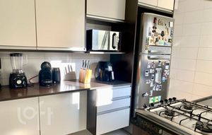 Image 19 - 571466