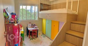 Image 37 - 571466