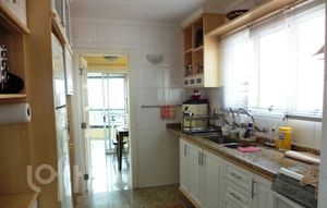 Image 35 - 571473