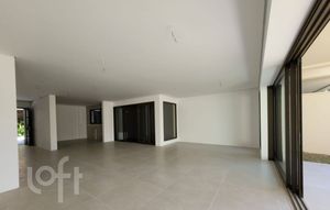 Image 4 - 571505