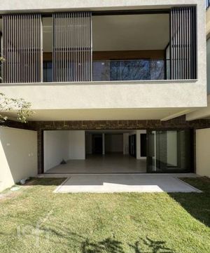 Image 21 - 571505