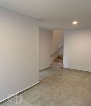 Image 3 - 571601