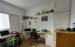Image 5 - 571617