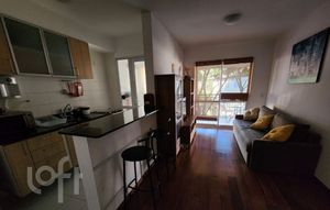 Image 7 - 571677