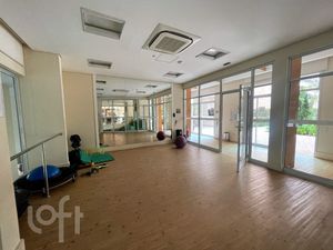 Image 24 - 571677