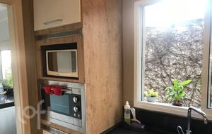 Image 8 - 571796