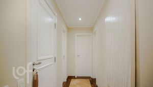 Image 11 - 571889
