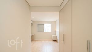 Image 36 - 572177