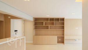 Image 1 - 572177
