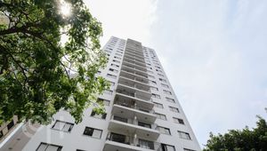 Image 37 - 572177