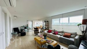 Image 17 - 572239